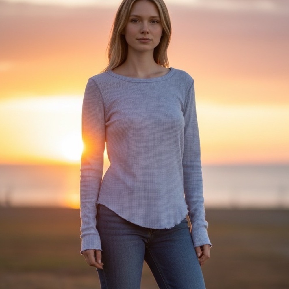 We The Free Free People Blue Gingham‎ Thermal Long Sleeve Scoop Neck Top Small